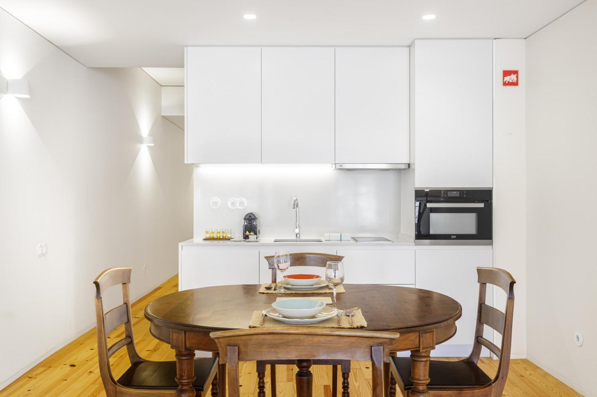 Inbloom Apartments بورتو الغرفة الصورة